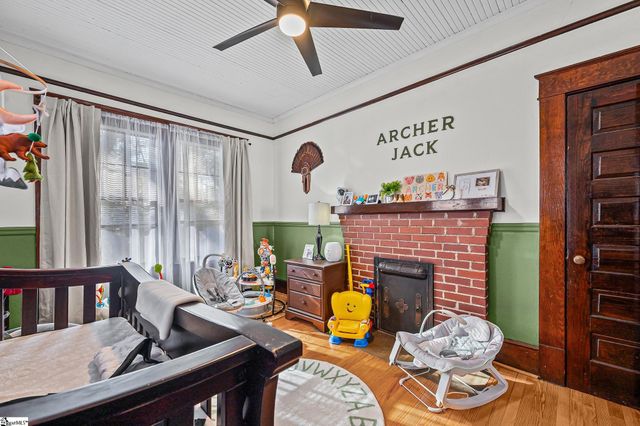 315 N Adair Street, Clinton, SC 29645