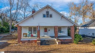 315 N Adair Street, Clinton, SC 29645