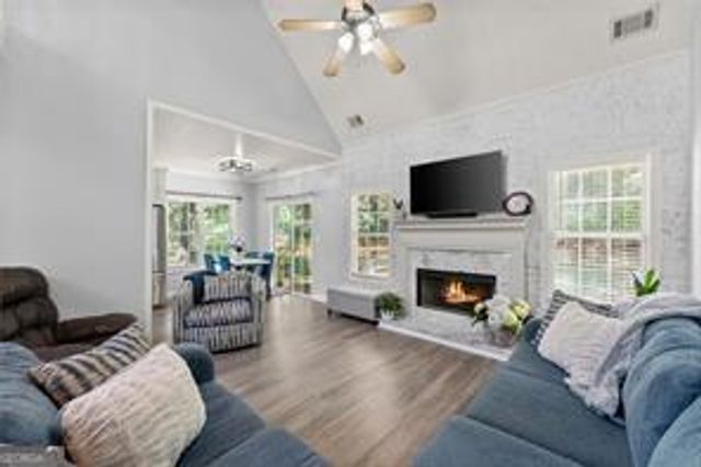4523 Lafayette Lane, Loganville, GA 30052