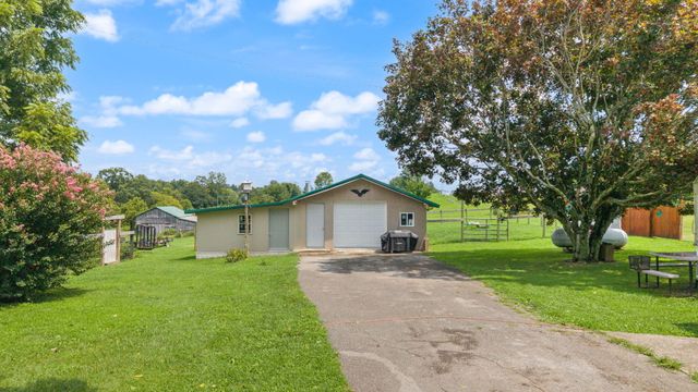 74 Gover Lane, Nancy, KY 42544