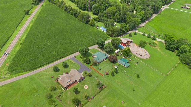 74 Gover Lane, Nancy, KY 42544