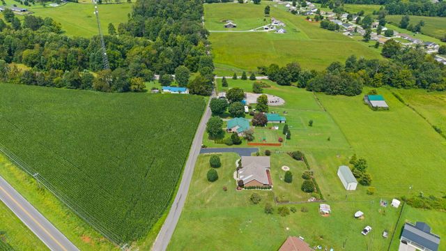 74 Gover Lane, Nancy, KY 42544
