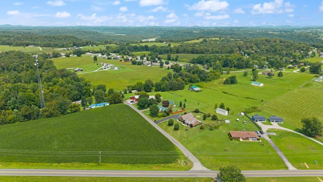 74 Gover Lane, Nancy, KY 42544
