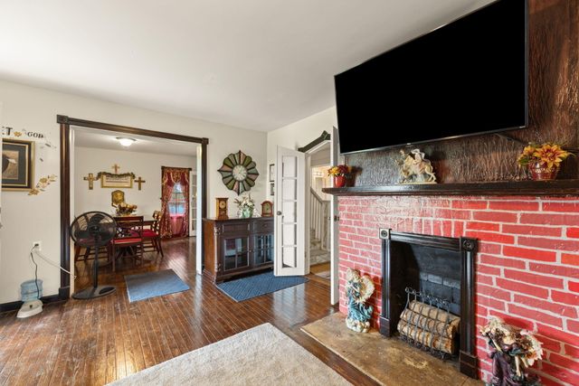 74 Gover Lane, Nancy, KY 42544