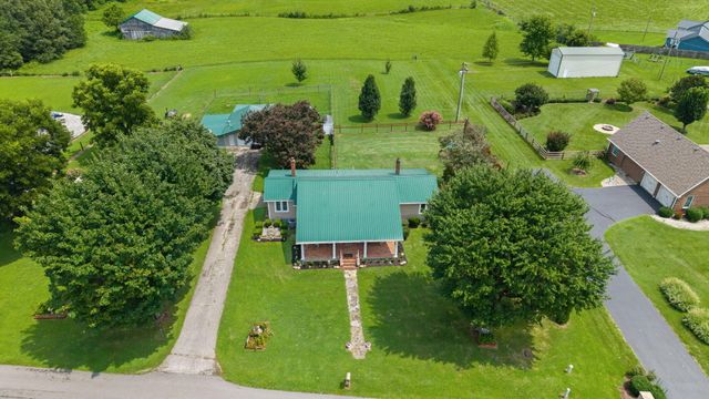 74 Gover Lane, Nancy, KY 42544