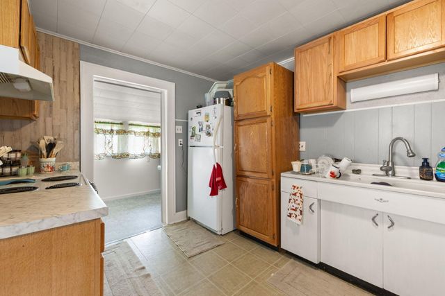 74 Gover Lane, Nancy, KY 42544