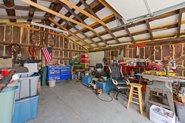 74 Gover Lane, Nancy, KY 42544