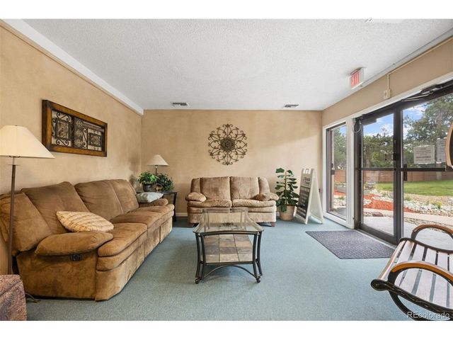 7110 S Gaylord St M9, Centennial, CO 80122
