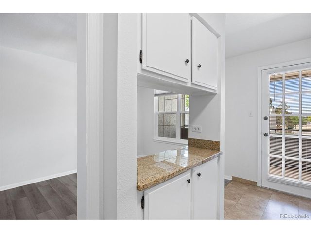 7110 S Gaylord St M9, Centennial, CO 80122