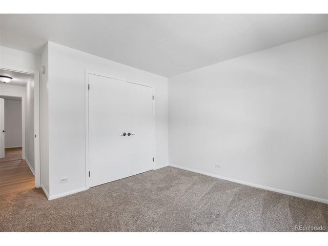 7110 S Gaylord St M9, Centennial, CO 80122