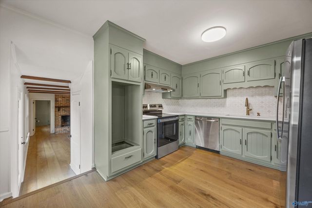 8003 Brookfield Circle, Huntsville, AL 35802