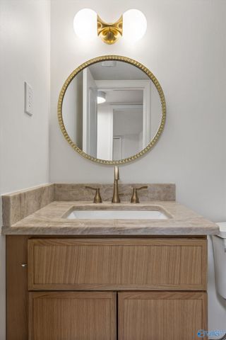 8003 Brookfield Circle, Huntsville, AL 35802