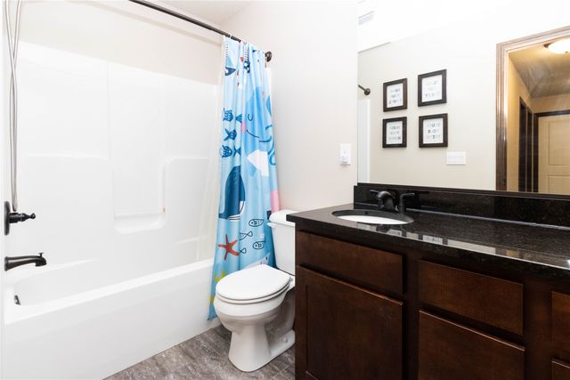 1209 Caitlin Drive SE, Bondurant, IA 50035