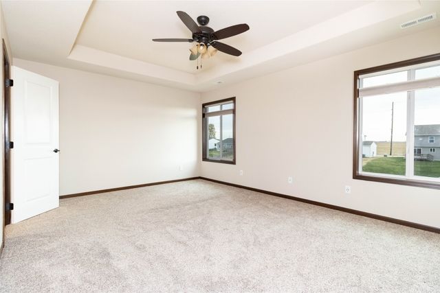 1209 Caitlin Drive SE, Bondurant, IA 50035