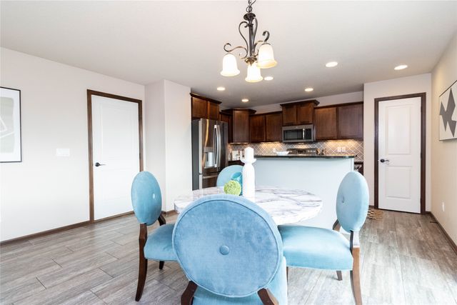 1209 Caitlin Drive SE, Bondurant, IA 50035