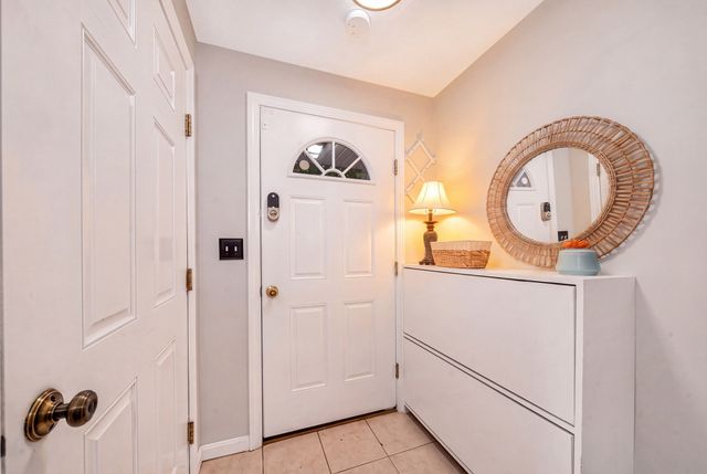 41 Boston Road 331, Billerica, MA 01821