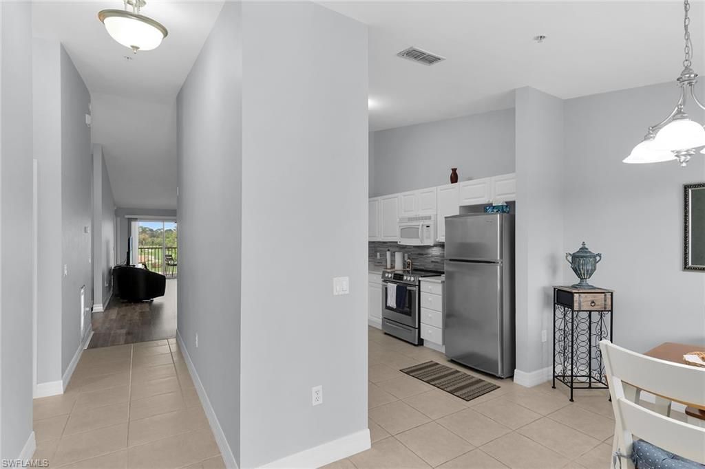 1100 Eastham WAY A302, NAPLES, FL 34104 — photo 2