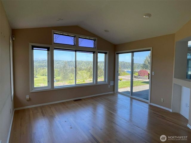43 Sea Breeze Lane, Port Ludlow, WA 98365