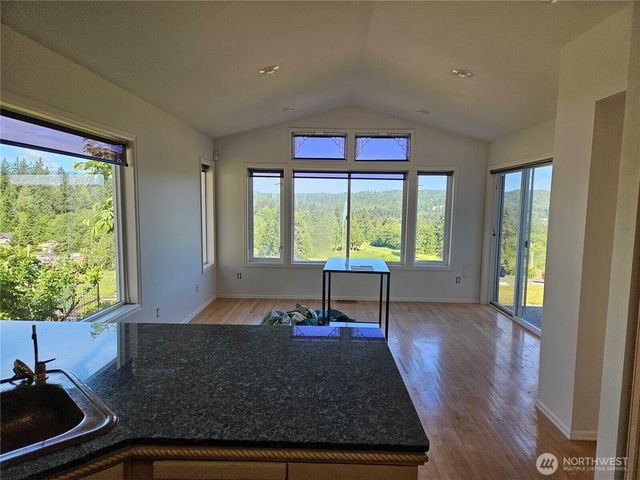 43 Sea Breeze Lane, Port Ludlow, WA 98365