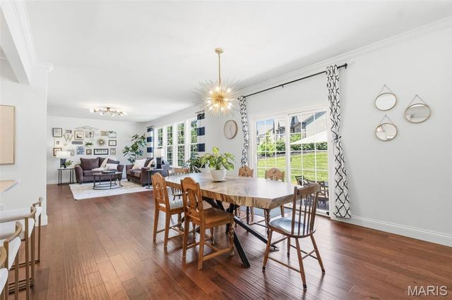 213 Mason Glen Drive, Lake St Louis, MO 63367