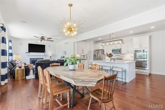 213 Mason Glen Drive, Lake St Louis, MO 63367