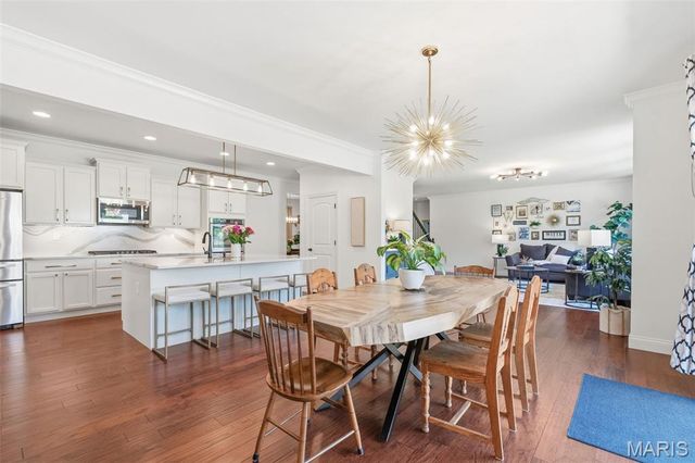 213 Mason Glen Drive, Lake St Louis, MO 63367