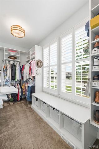 213 Mason Glen Drive, Lake St Louis, MO 63367