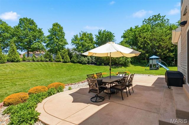 213 Mason Glen Drive, Lake St Louis, MO 63367