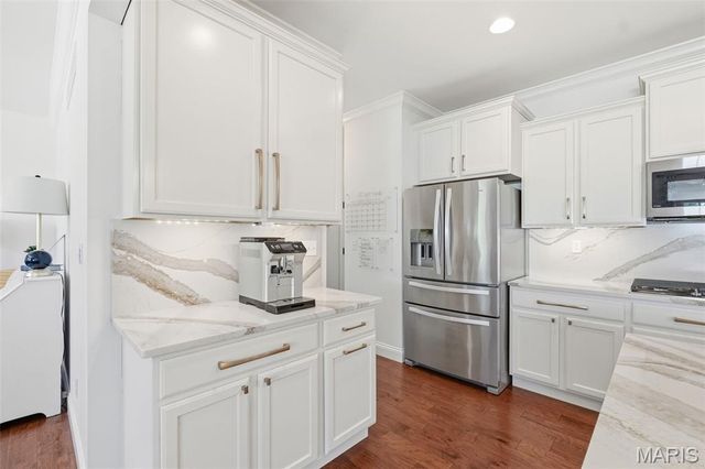 213 Mason Glen Drive, Lake St Louis, MO 63367