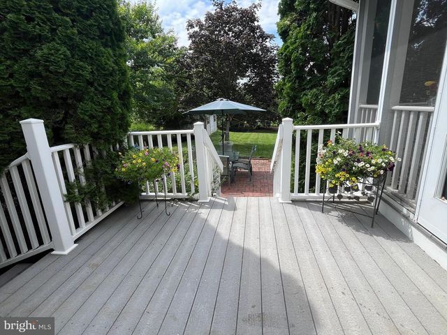 710 OXFORD RD, Lancaster, PA 17601