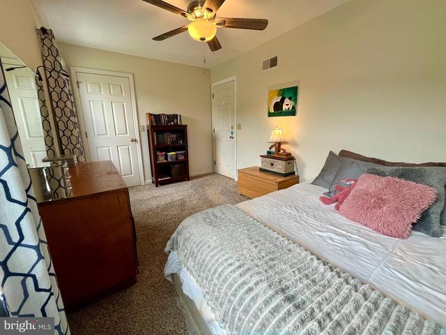 710 OXFORD RD, Lancaster, PA 17601