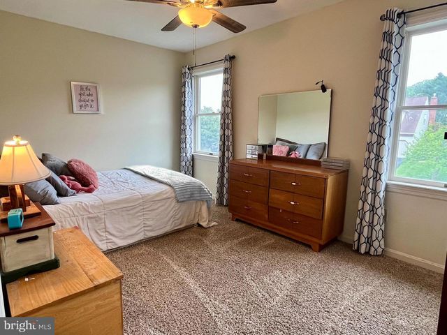 710 OXFORD RD, Lancaster, PA 17601