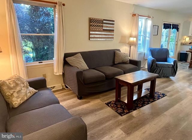 710 OXFORD RD, Lancaster, PA 17601