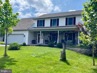 710 OXFORD RD, Lancaster, PA 17601