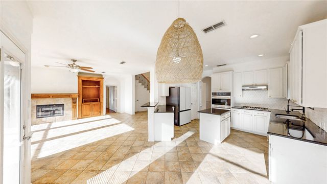 2701 Stone Creek Drive, Flower Mound, TX 75028