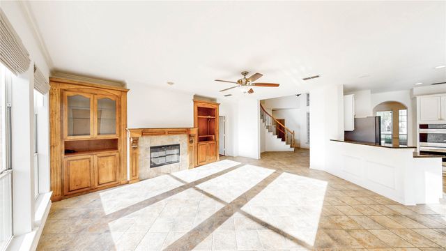 2701 Stone Creek Drive, Flower Mound, TX 75028