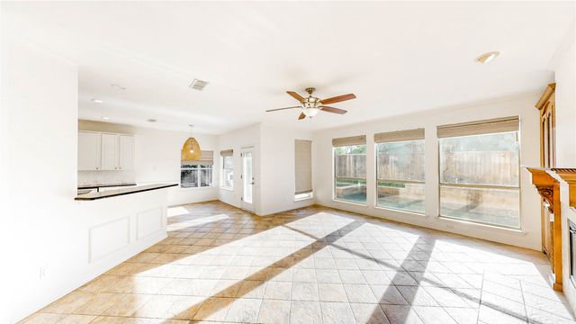 2701 Stone Creek Drive, Flower Mound, TX 75028