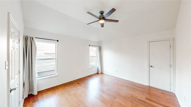 2701 Stone Creek Drive, Flower Mound, TX 75028