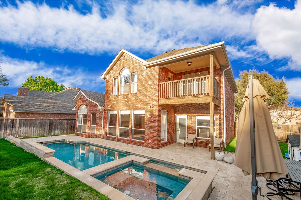 2701 Stone Creek Drive, Flower Mound, TX 75028