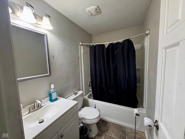 1137 Gulf Drive, Indianapolis, IN 46217