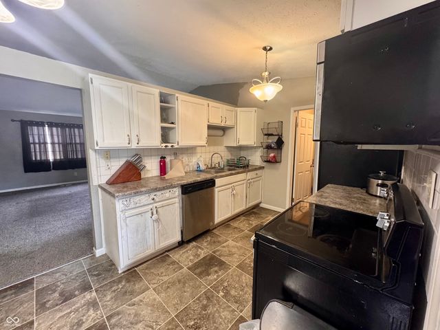 1137 Gulf Drive, Indianapolis, IN 46217