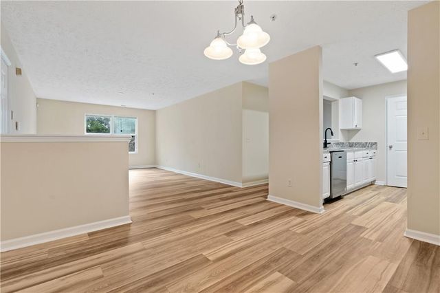 6104 Waldrop Place, Decatur, GA 30034