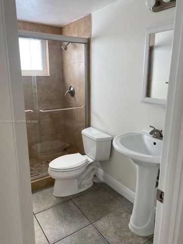 7701 Camino Real AQ-401, Miami, FL 33143