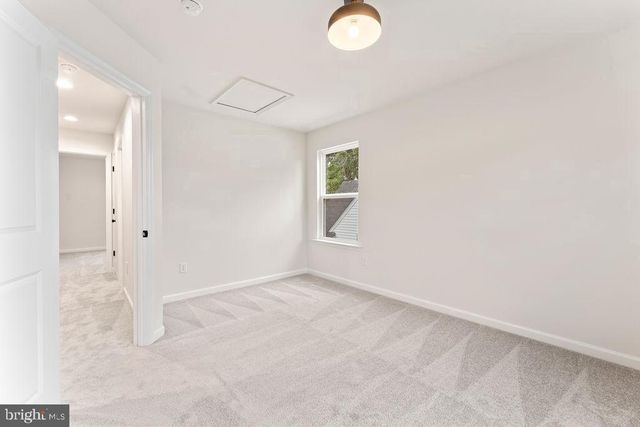 147 LONGSTREET AVE, Fredericksburg, VA 22401