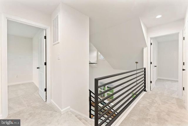 147 LONGSTREET AVE, Fredericksburg, VA 22401