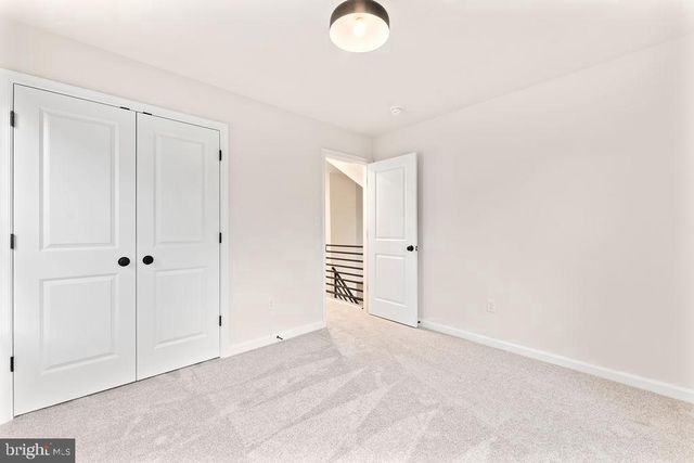 147 LONGSTREET AVE, Fredericksburg, VA 22401