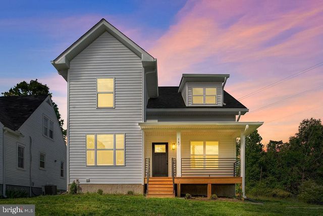 147 LONGSTREET AVE, Fredericksburg, VA 22401