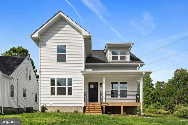 147 LONGSTREET AVE, Fredericksburg, VA 22401