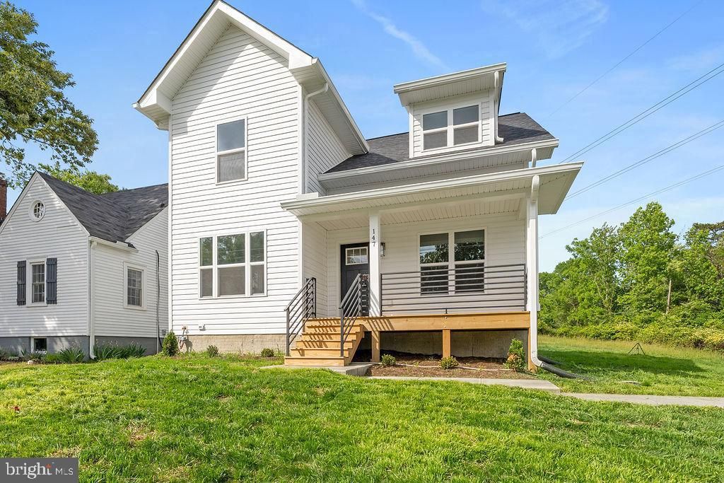 147 LONGSTREET AVE, Fredericksburg, VA 22401