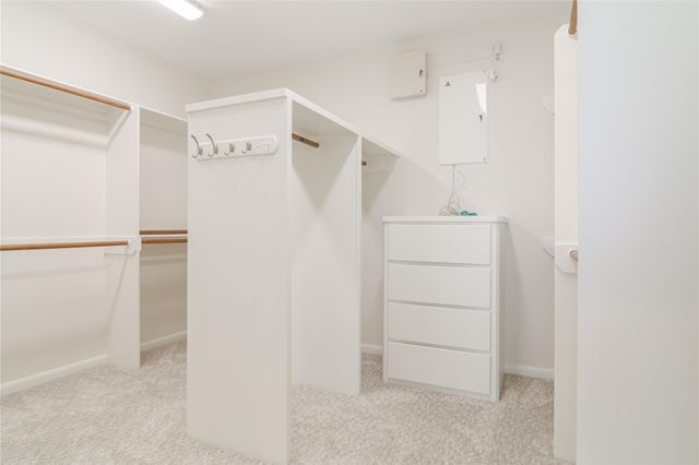 302 S Gate Stone, Houston, TX 77007